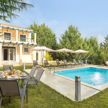 Villa Eleonas Luxury Homes *