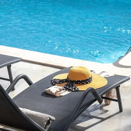 Villa Eleonas Luxury Homes *